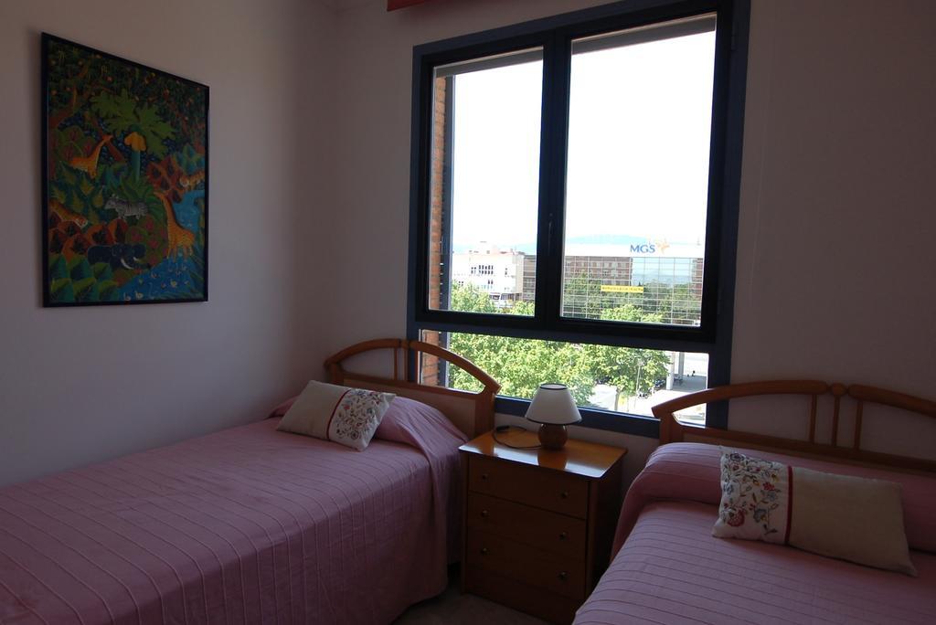 Lets Holidays Apartment Sea Views In Барселона Номер фото